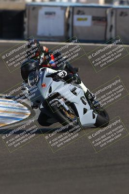 media/Nov-01-2025-TrackDaz (Sat) [[2b4d5192bc]]/A Group/2pm (Turn 6)/